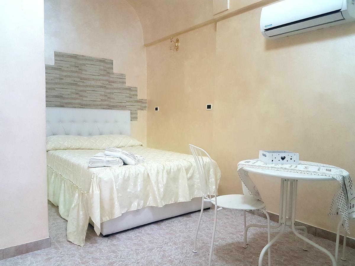 Impero Apartament Ostuni Apartment Exterior foto